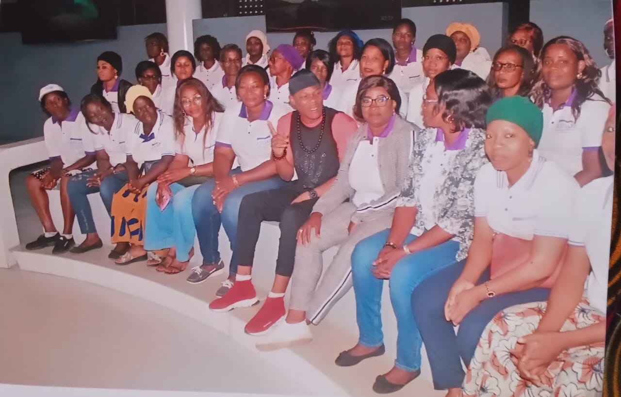 Visite des Femmes Dynamiques à la RTI